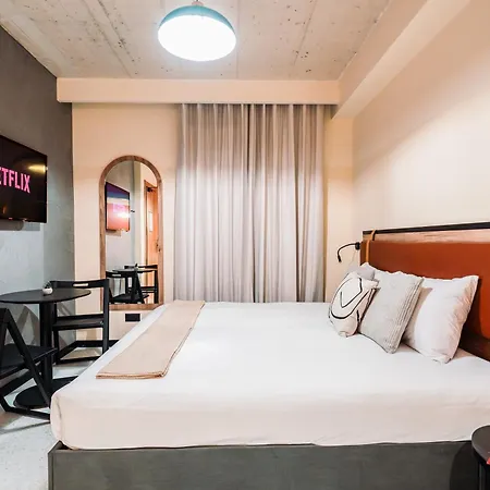 Stuart By Zzzing Pensionat Gzira