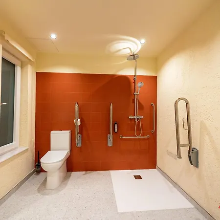 Stuart By Zzzing Gæstehus