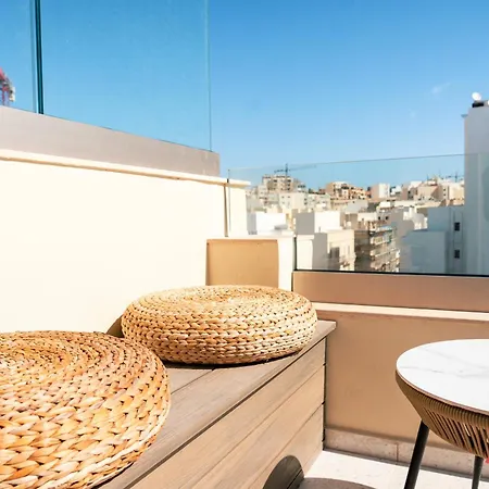 Stuart By Zzzing Gzira