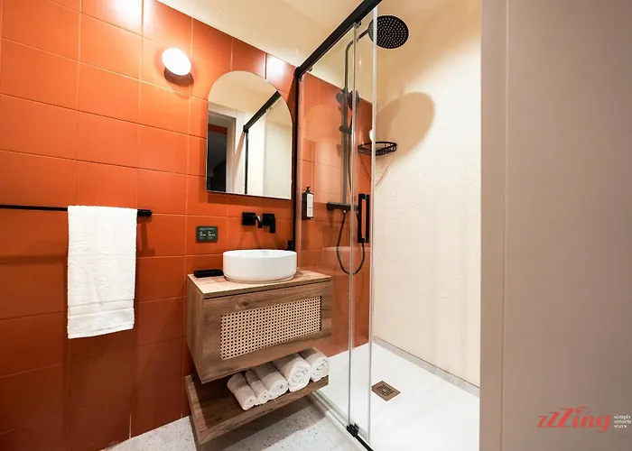 Πανσιόν Stuart By Zzzing