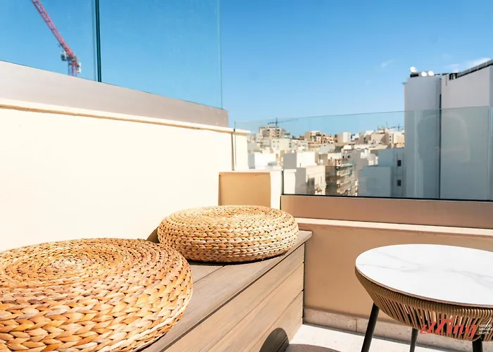 Stuart By Zzzing Gzira