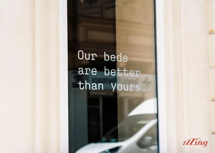 Πανσιόν Stuart By Zzzing