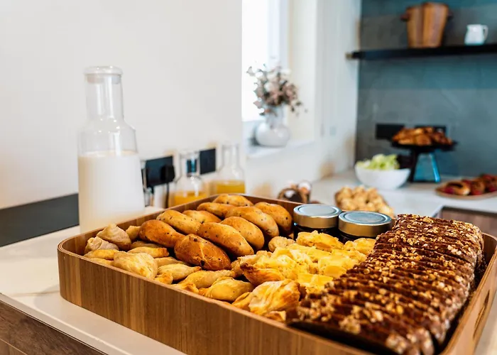 Stuart By Zzzing 4* Gzira